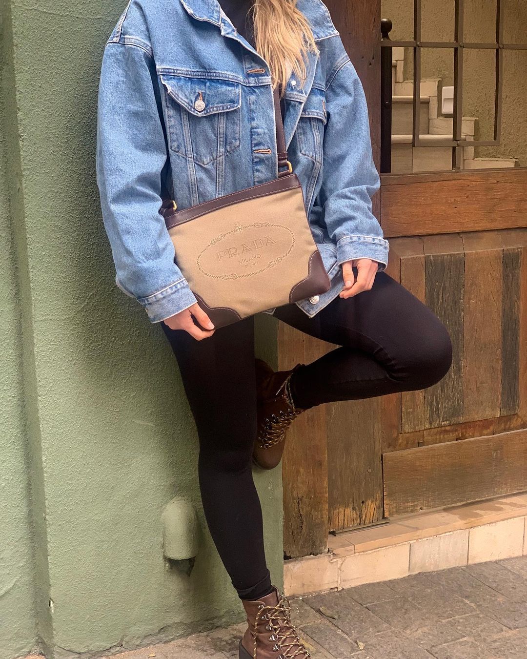 Look com Jaqueta Jeans