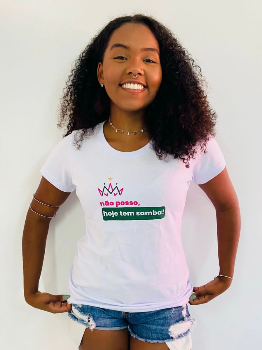 look de hoje básico com informação de moda