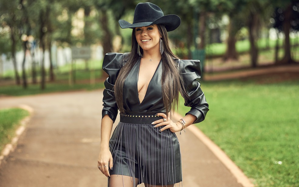 look rodeio feminino simples