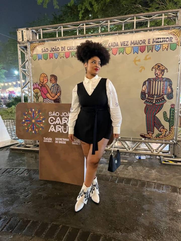 look sao joao com bota preta
