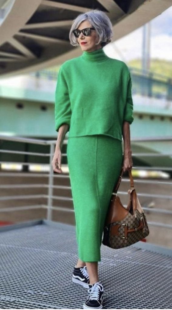 quanto custa um vestido anos 60 autêntico