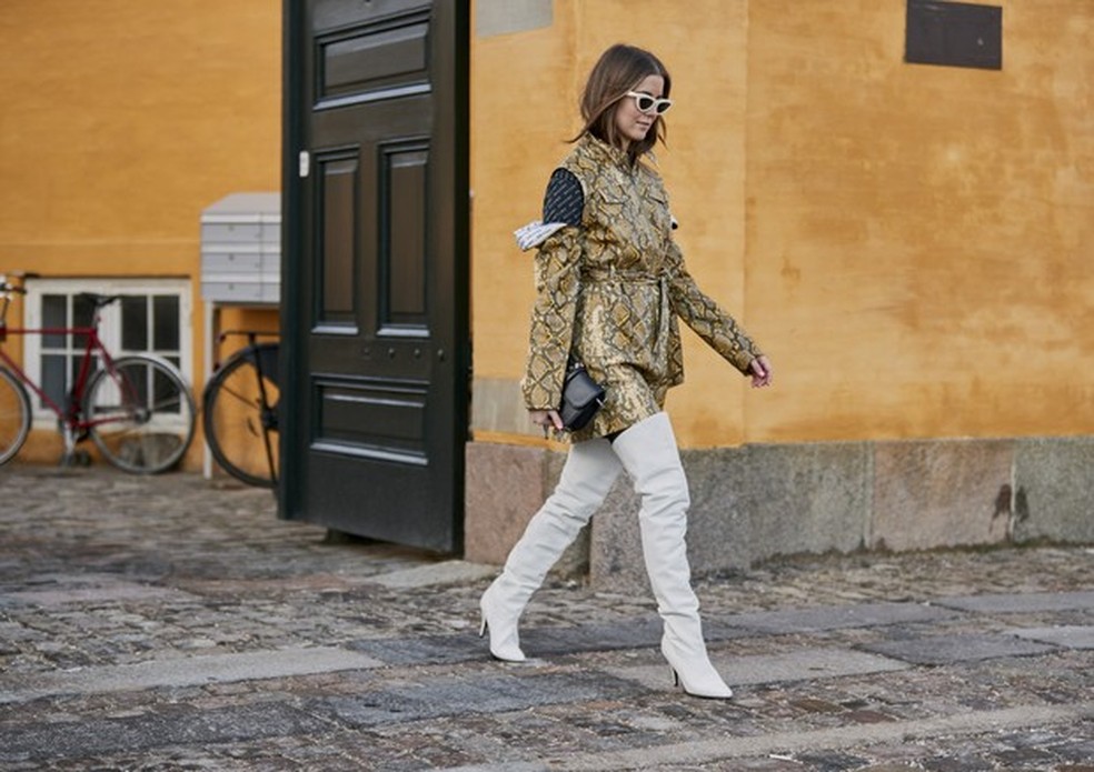 looks inspiração bota branca