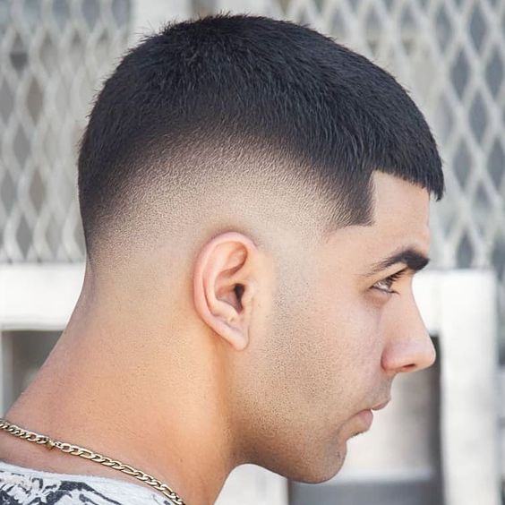 low fade para rosto coração