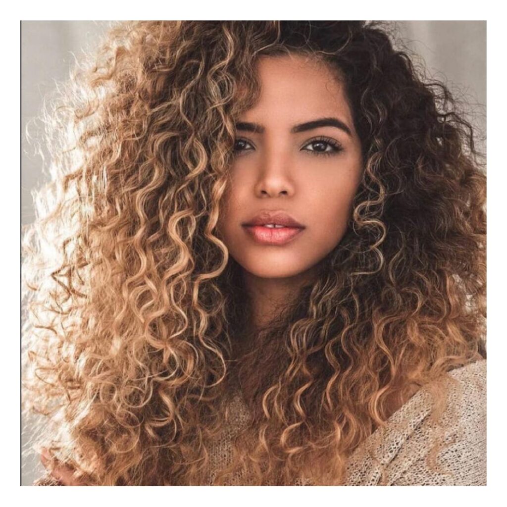 técnicas de luzes para cabelo ondulado