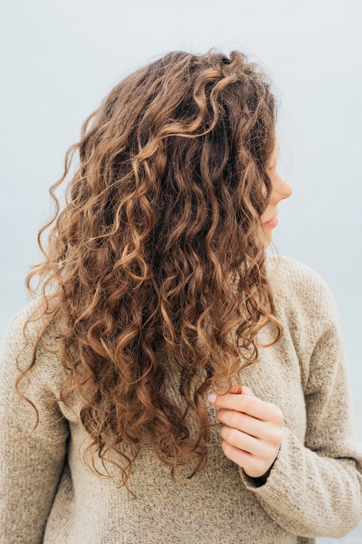 cuidados cabelo ondulado com luzes