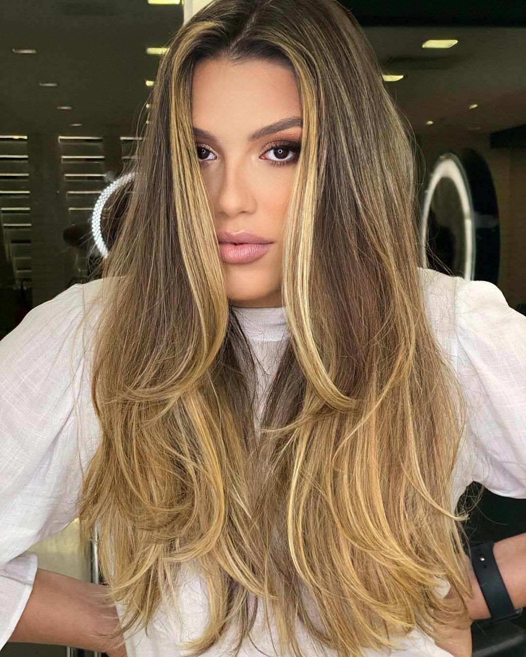 erros comuns ao fazer luzes no cabelo