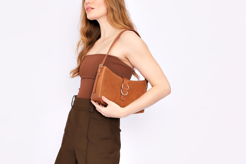 mala de mão feminina com conjunto de moletom