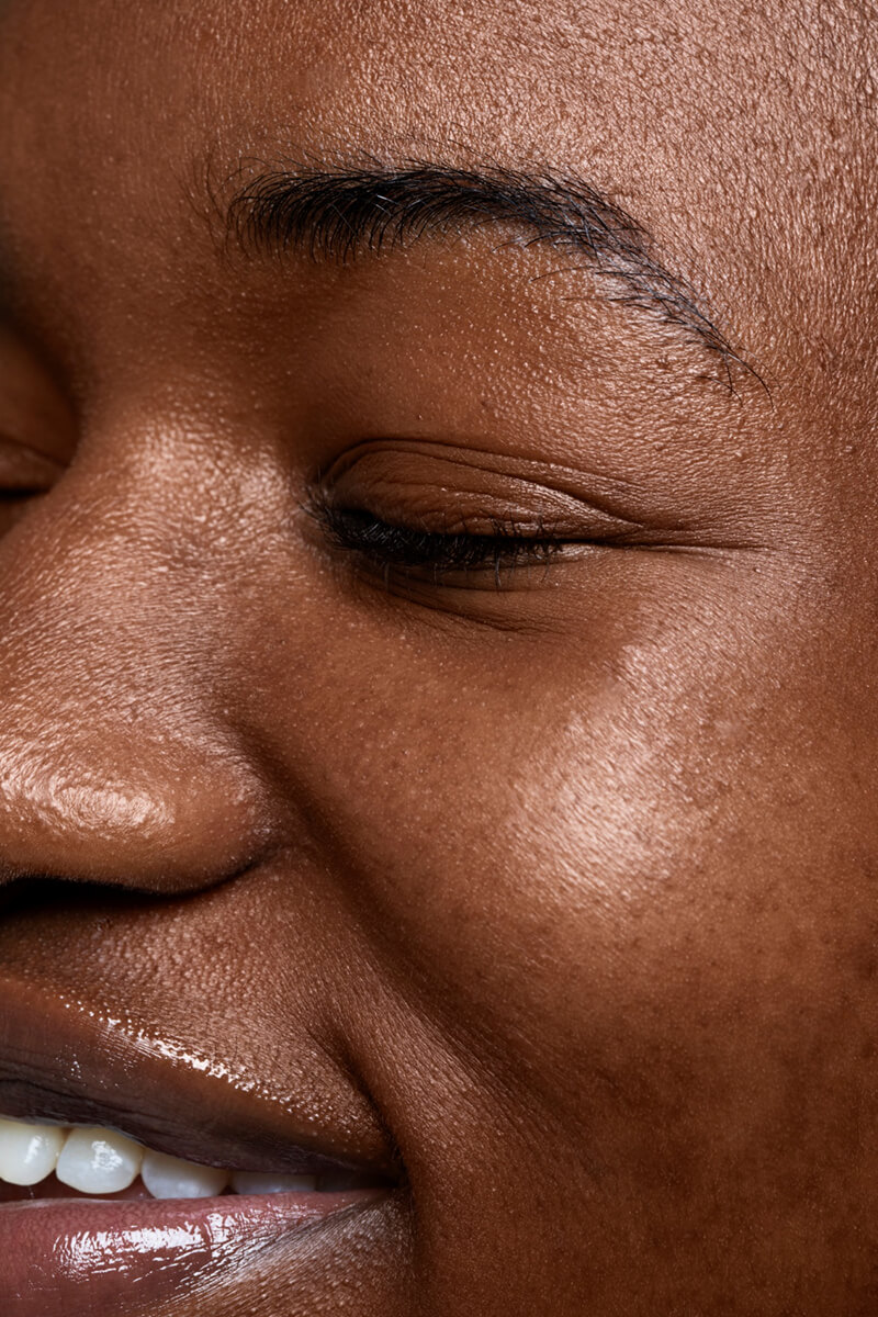 A Importância do Protetor Solar com Cor para a Pele Negra