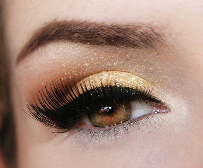 Dicas de produtos essenciais para maquiagem de formatura duradoura