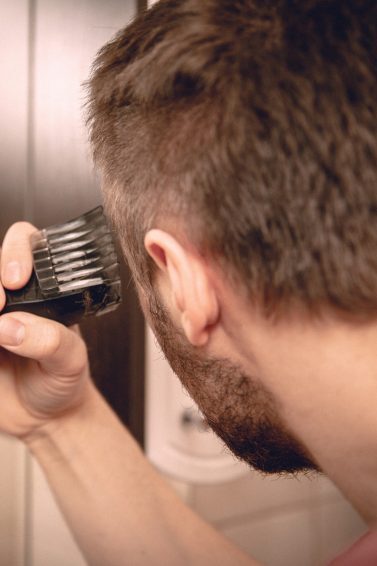 Buzz Cut com Máquina 2: O Guia Definitivo para um Corte Prático e Estiloso