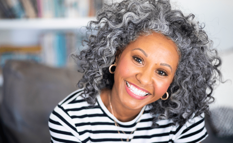 Matizador Roxo vs. Matizador Azul: Qual o Melhor para Seu Cabelo?