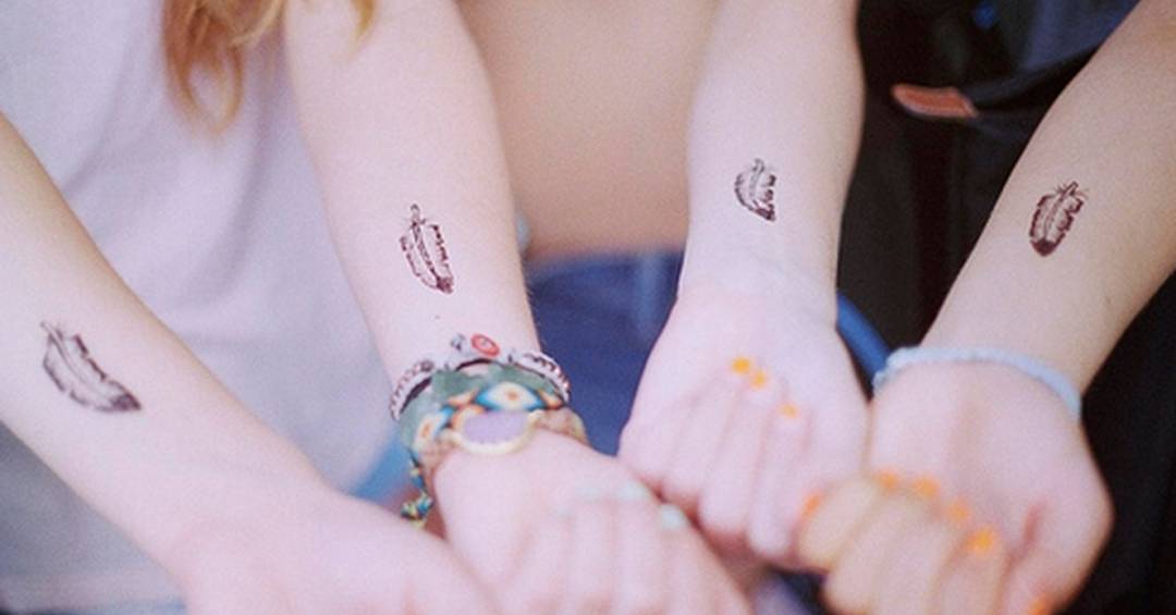 preço tatuagem amigas pequenas quanto custa