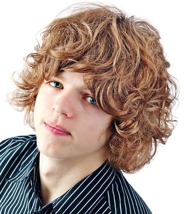 Desafios Sociais do Cabelo Grande em Meninos: Como Lidar com Perguntas e Preconceitos