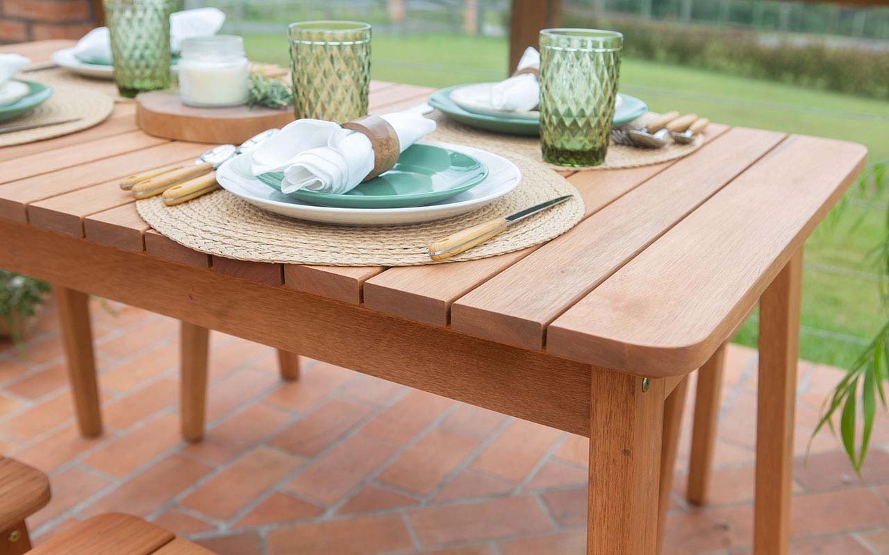 mesa de centro para área gourmet pequena