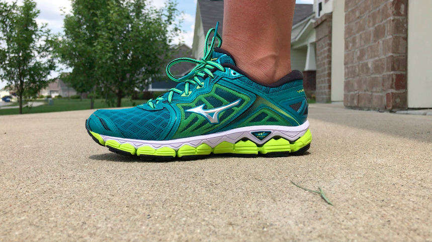 Mizuno Wave Sky 8 Feminino