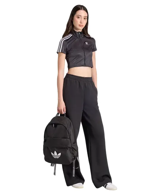 mochila adidas preta pequena