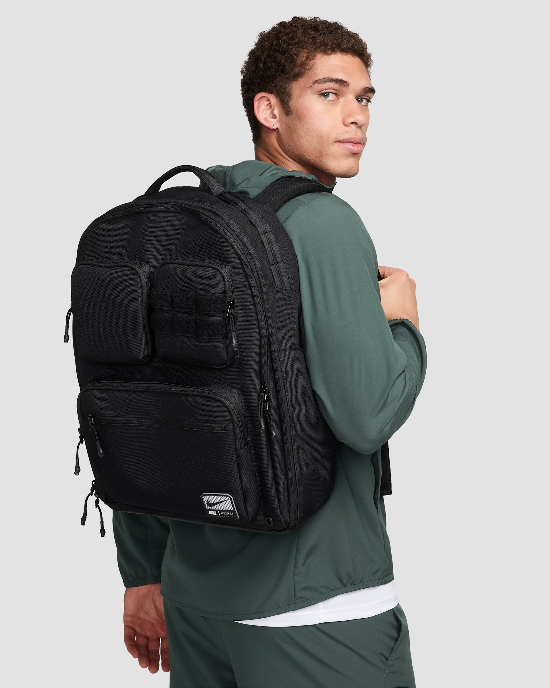 mochila nike utility preta
