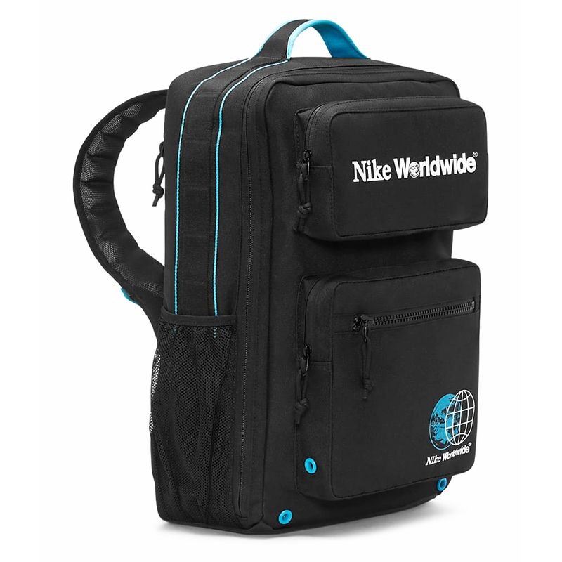 mochila nike utility pequena