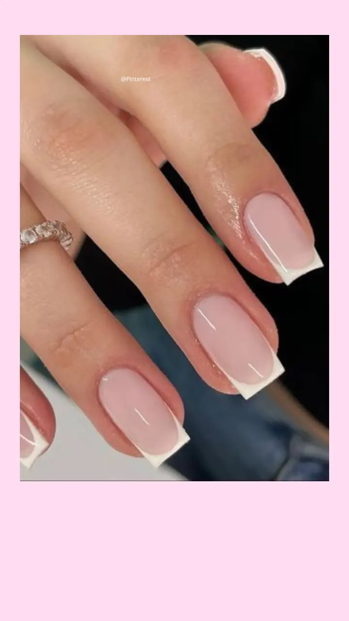 Francesinha invertida (reverse french, moon nails)
