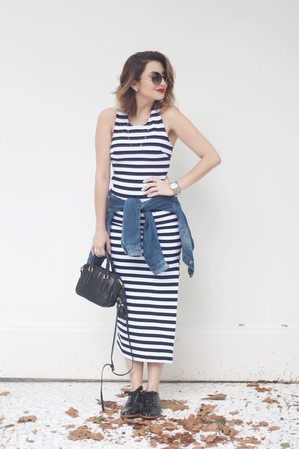 vestido tubinho com fenda