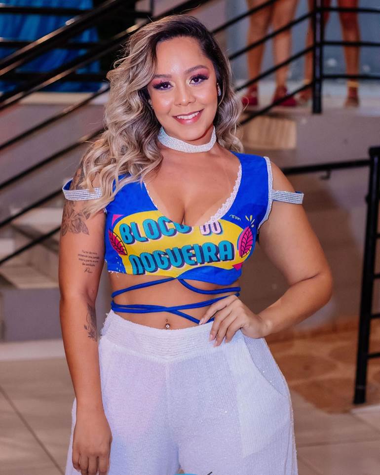 abadá com recortes