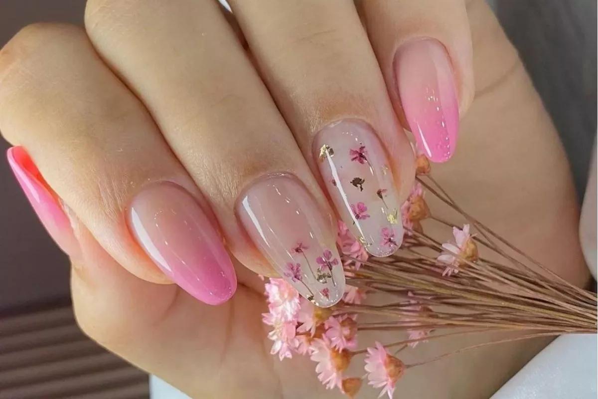 unhas de gel bailarina