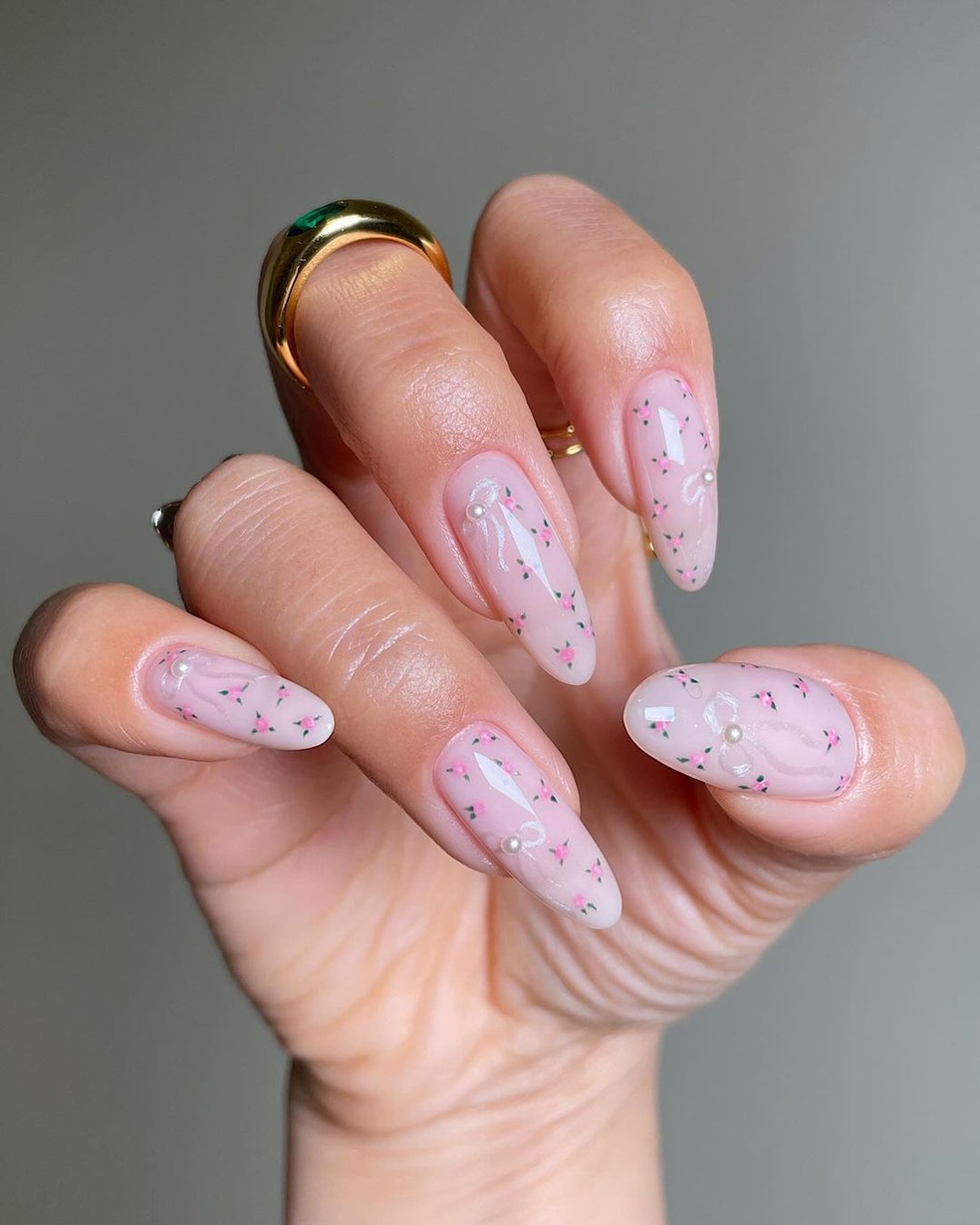 modelos de unhas delicadas