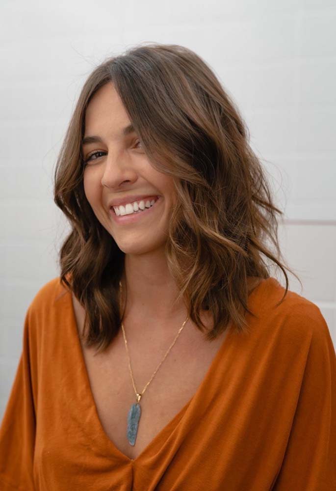 Morena Iluminada Curta: O Segredo para um Visual Moderno e Natural