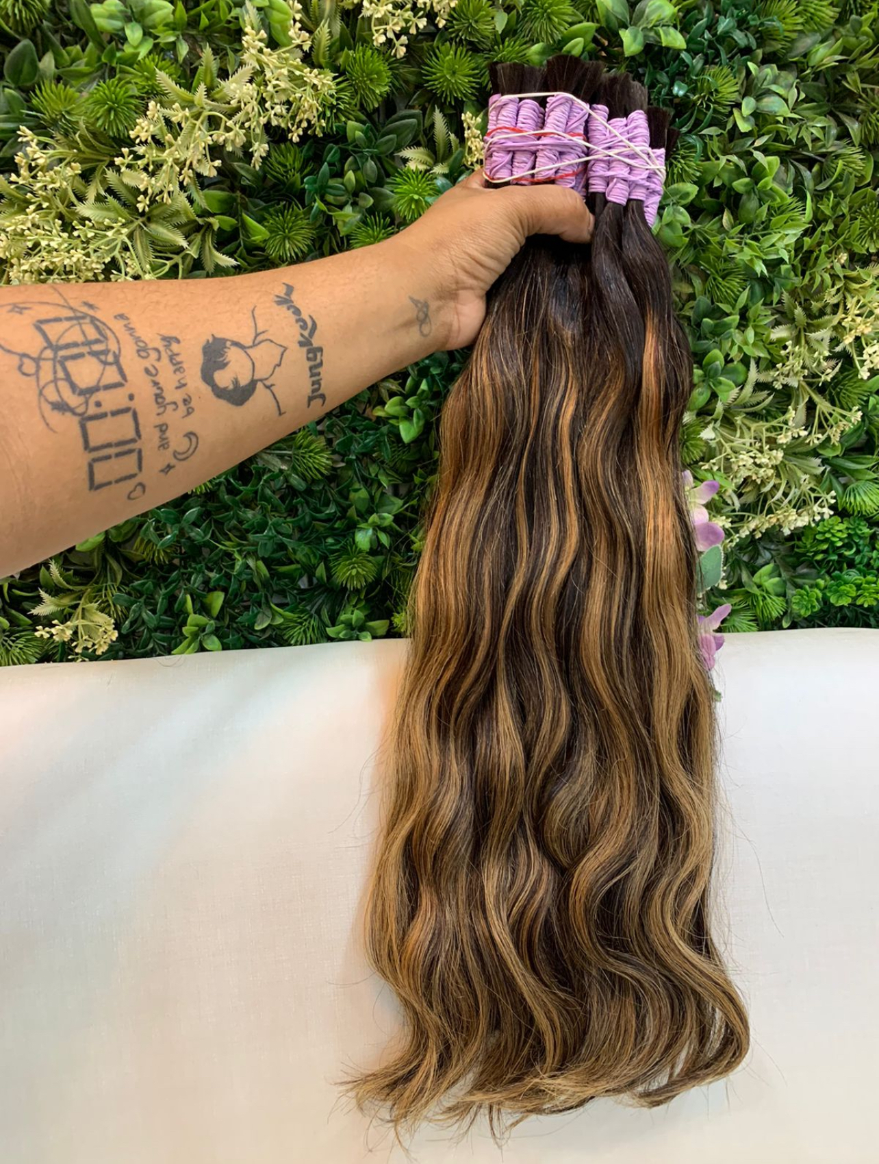 morena iluminada cabelo liso curto