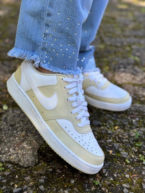 Nike Court Vision Alta feminino