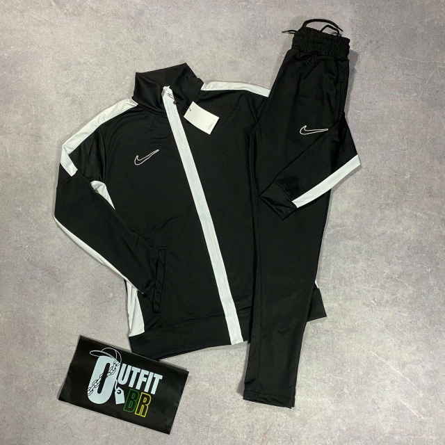 Monochrome Nike Dri-FIT Academy