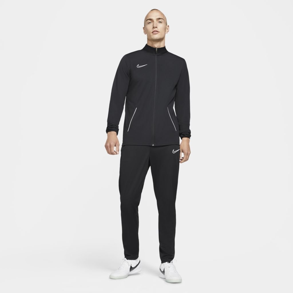 Nike Dri-FIT Academy streetwear