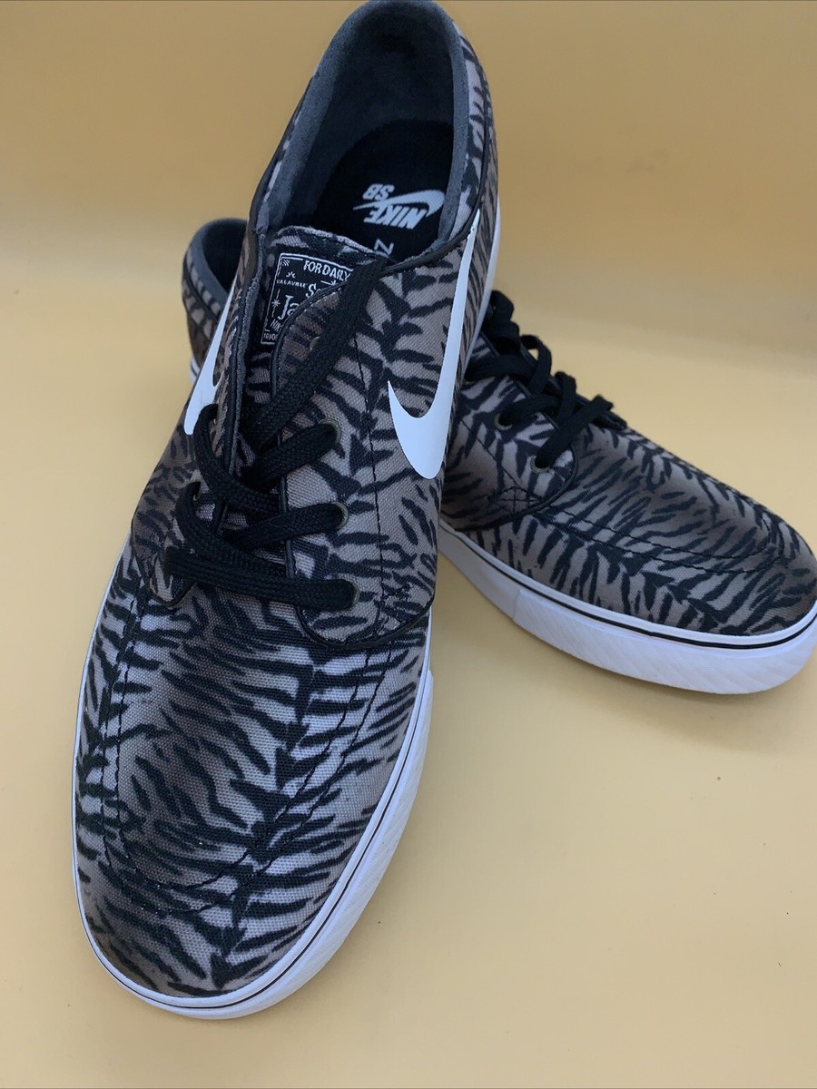 Nike SB Janoski