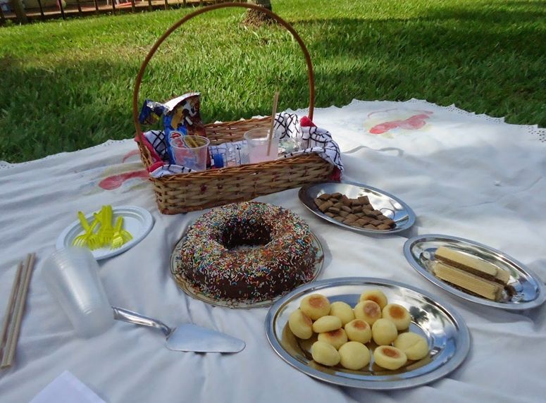 piquenique barato vs piquenique luxuoso