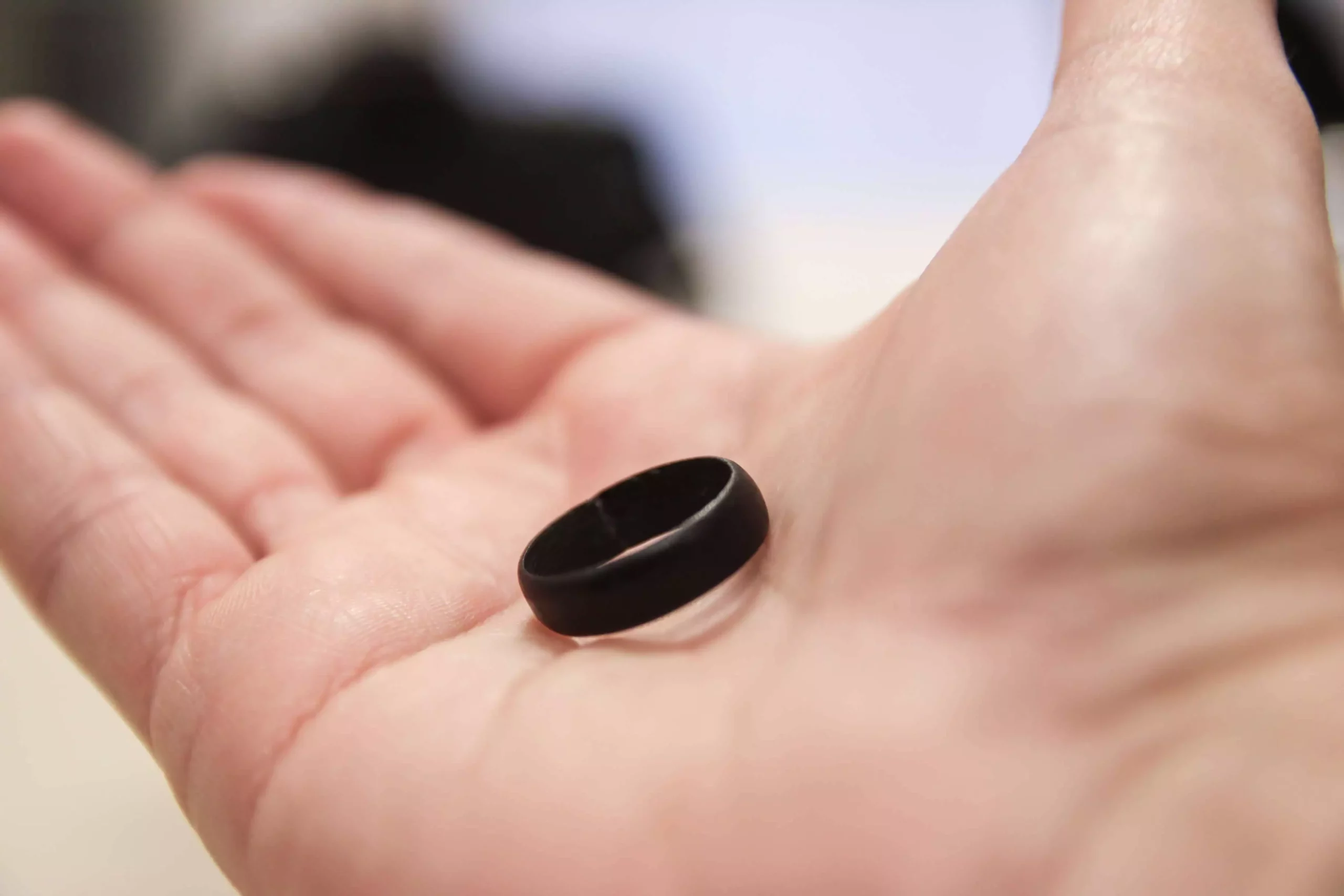 Além da Moda: Os Significados Espirituais e Culturais do Anel de Coco