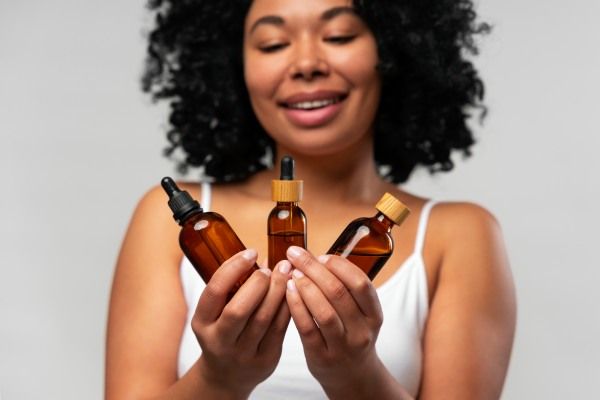 Os Benefícios Anti-inflamatórios do Óleo de Coco para o Couro Cabeludo