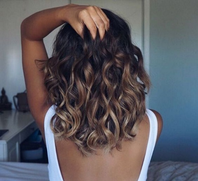 Ombré Hair Mel em Cabelos Curtos: Guia Completo de Tons e Cuidados