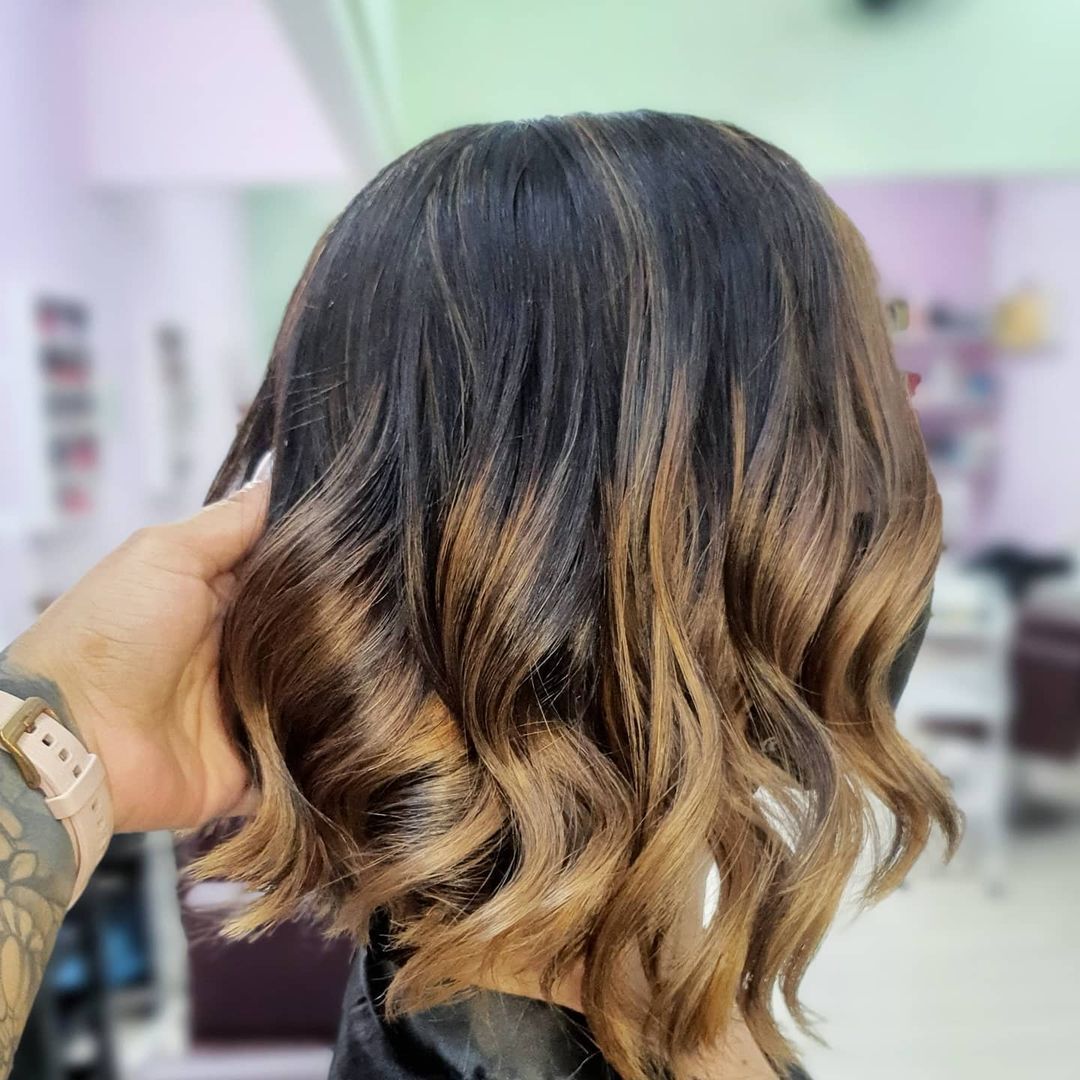 Benefícios do ombré hair para iluminar o rosto em cabelos curtos