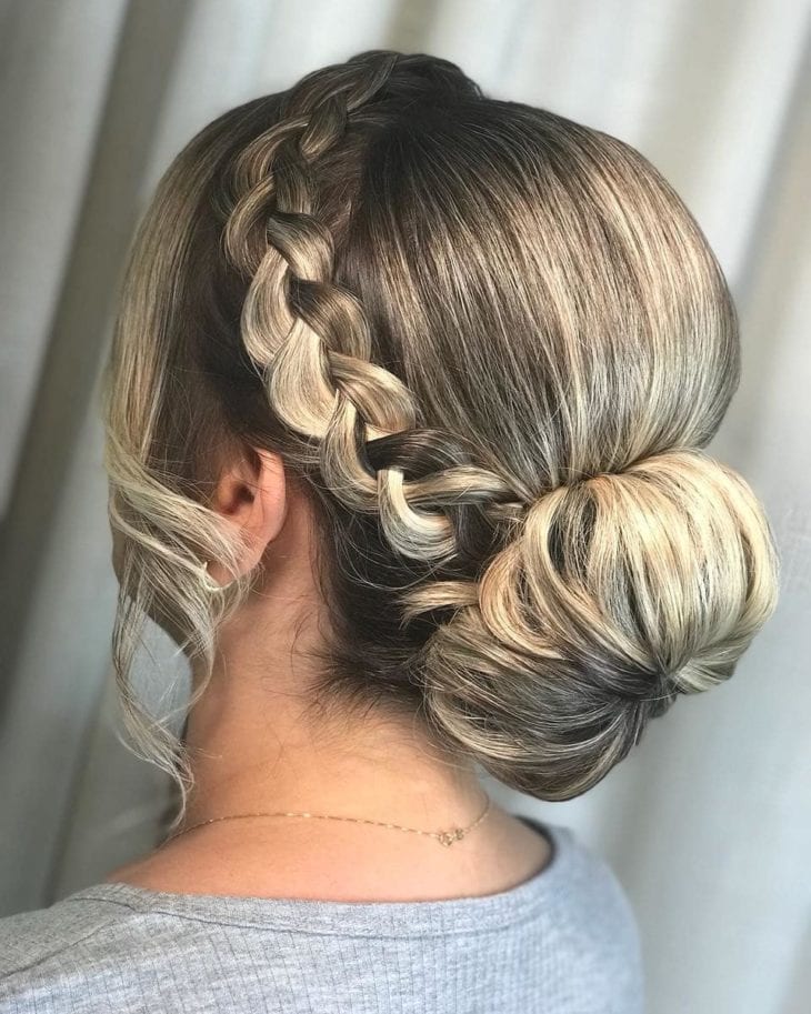 Penteados Infantis para o 7 de Setembro: Coques com Laços e Fitas