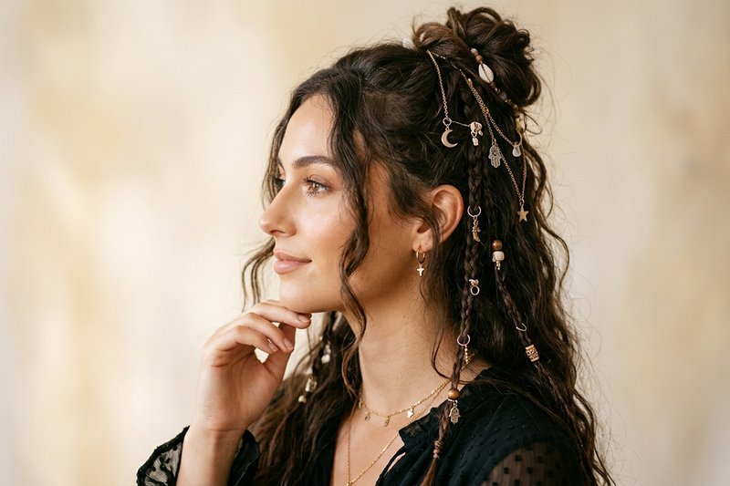 Penteados de Festival que Duram o Dia Todo: Dicas e Produtos