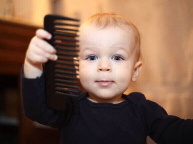 Acessórios de Cabelo Seguros para Bebês: O Que Você Precisa Saber