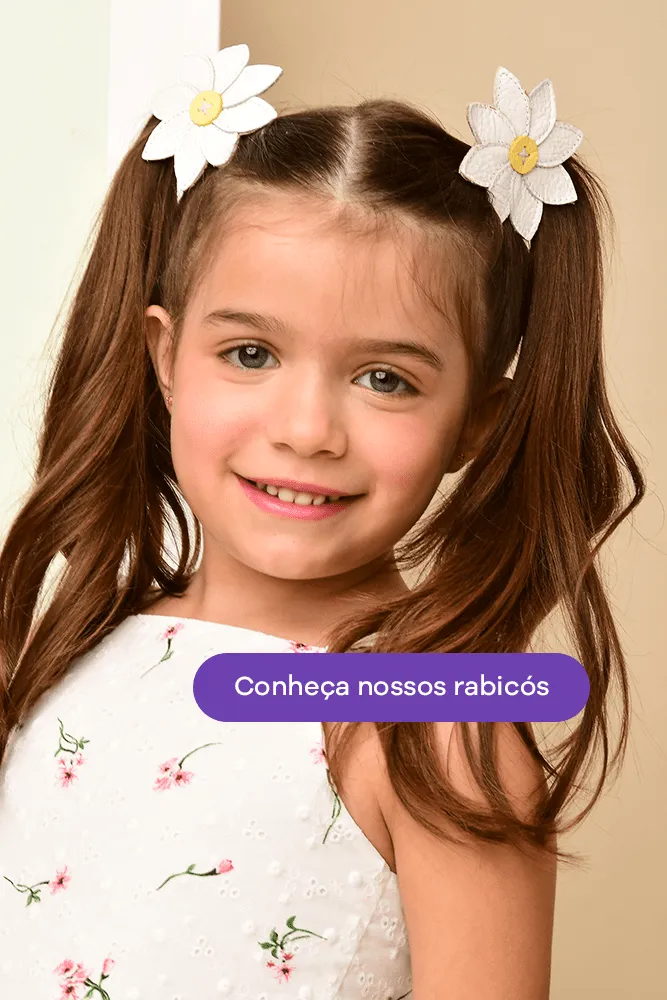 penteado infantil solto com laço