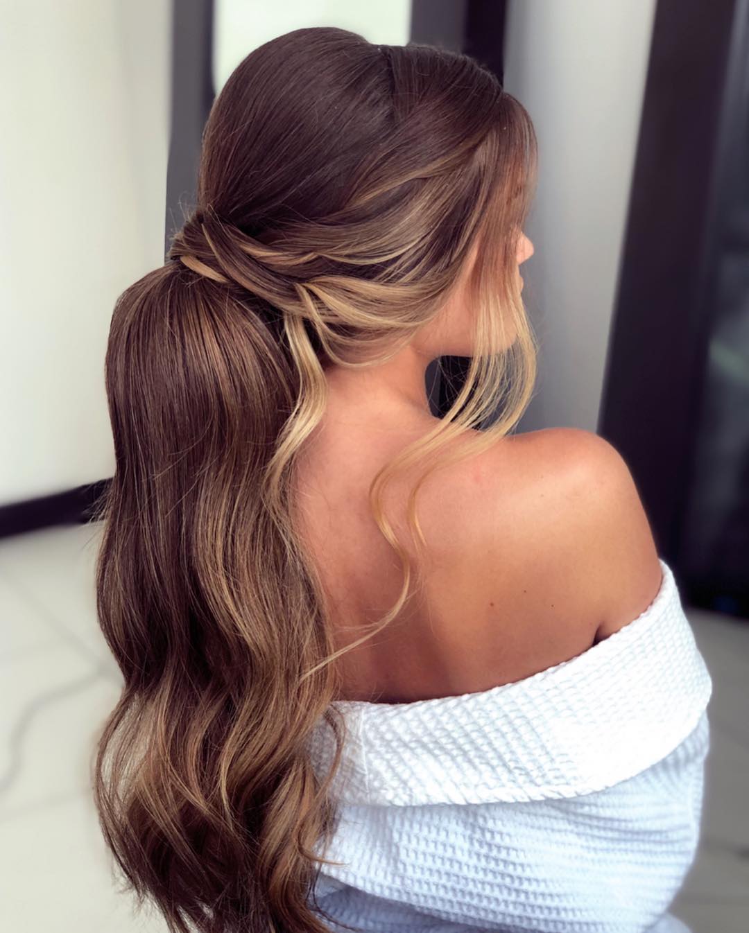 Cabelo liso para noivas: Elegância e sofisticação