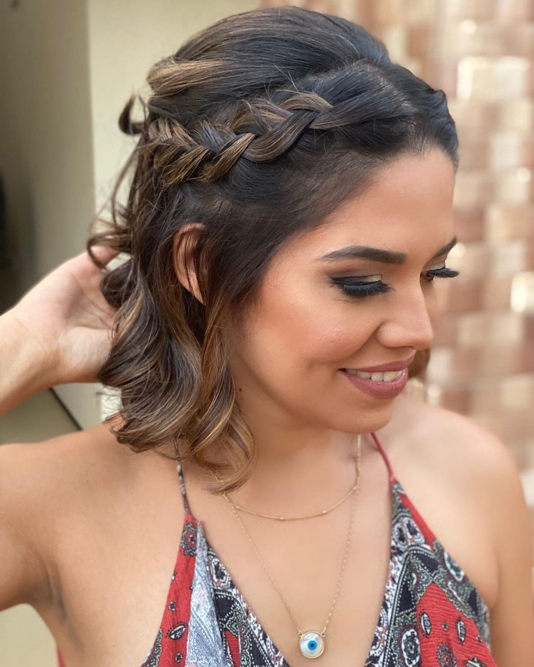 penteado madrinha cabelo curto liso