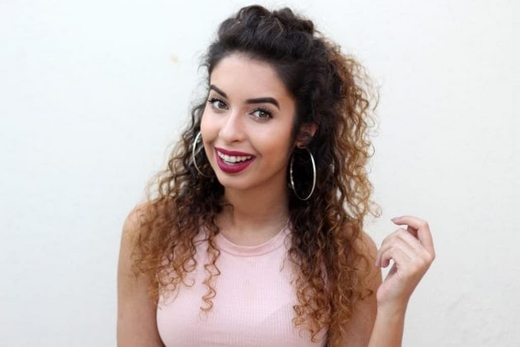 como finalizar cabelo ondulado para penteado