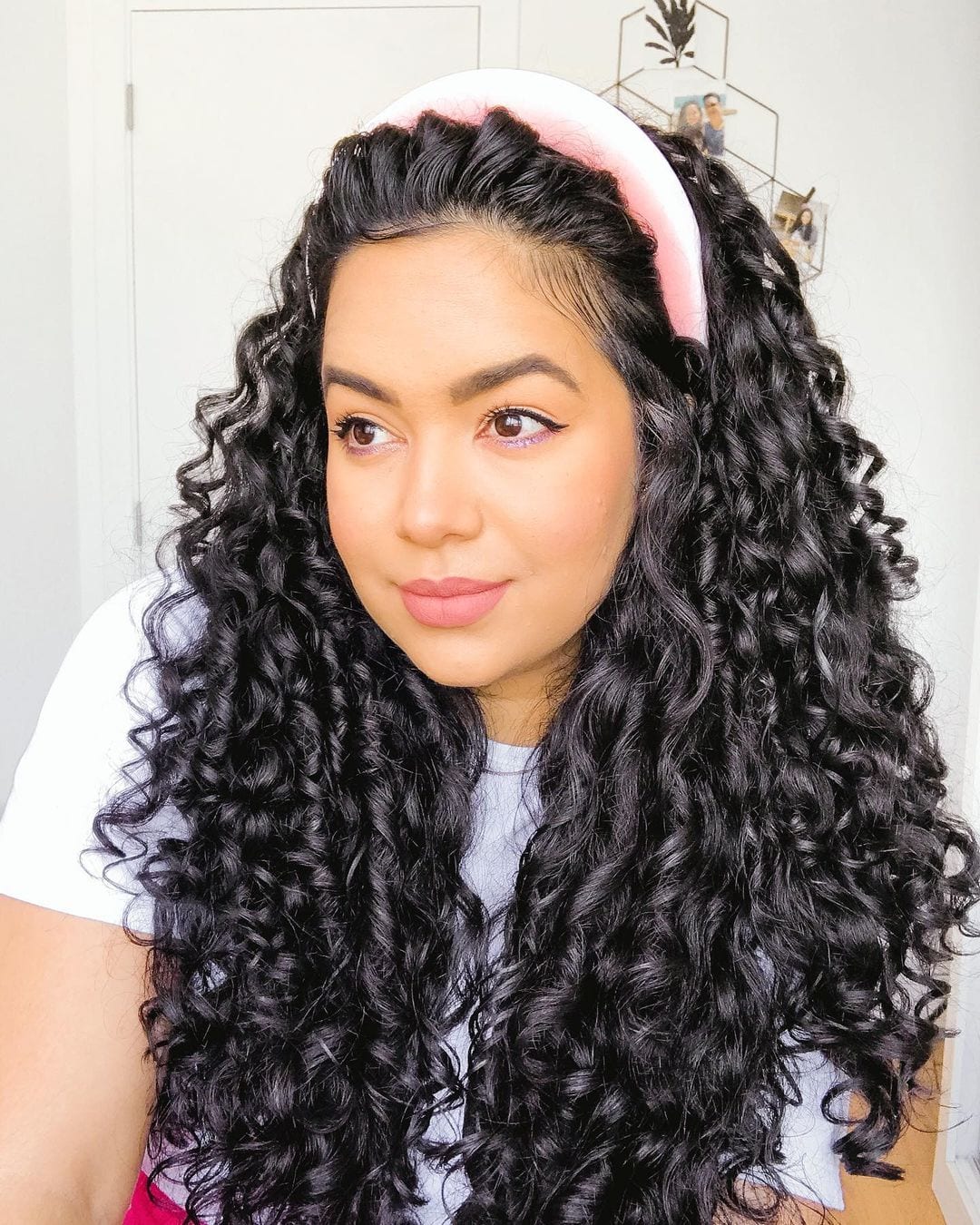 penteado tiara cabelo cacheado