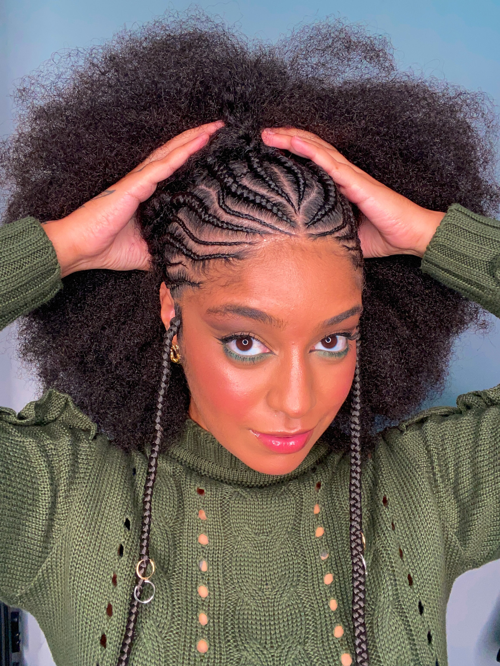 5 penteados rápidos com tiara para o dia a dia