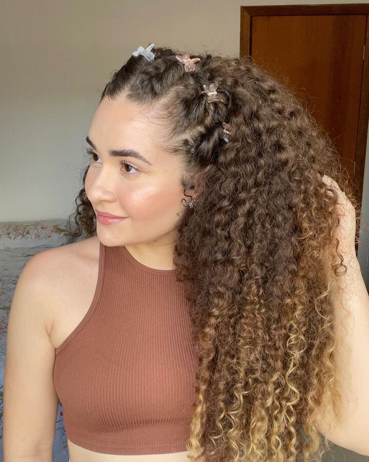 penteado solto ou preso qual o melhor para cabelo ondulado