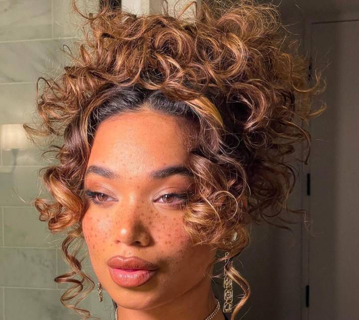 penteado cabelo ondulado barato fazer em casa