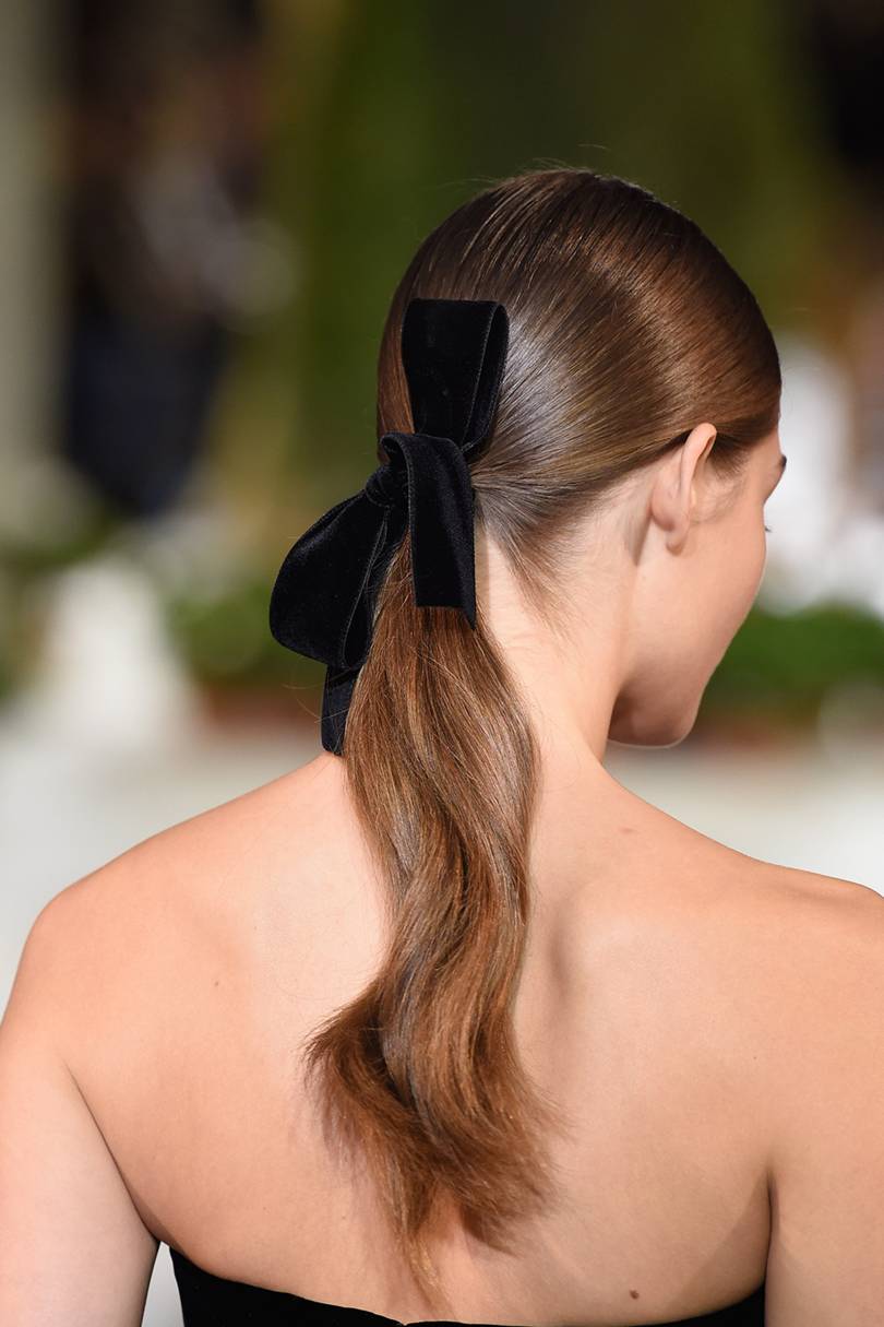 Como fazer um coque messy perfeito em 5 minutos